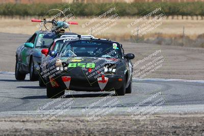 media/Oct-01-2023-24 Hours of Lemons (Sun) [[82277b781d]]/1045am (Outside Grapevine)/